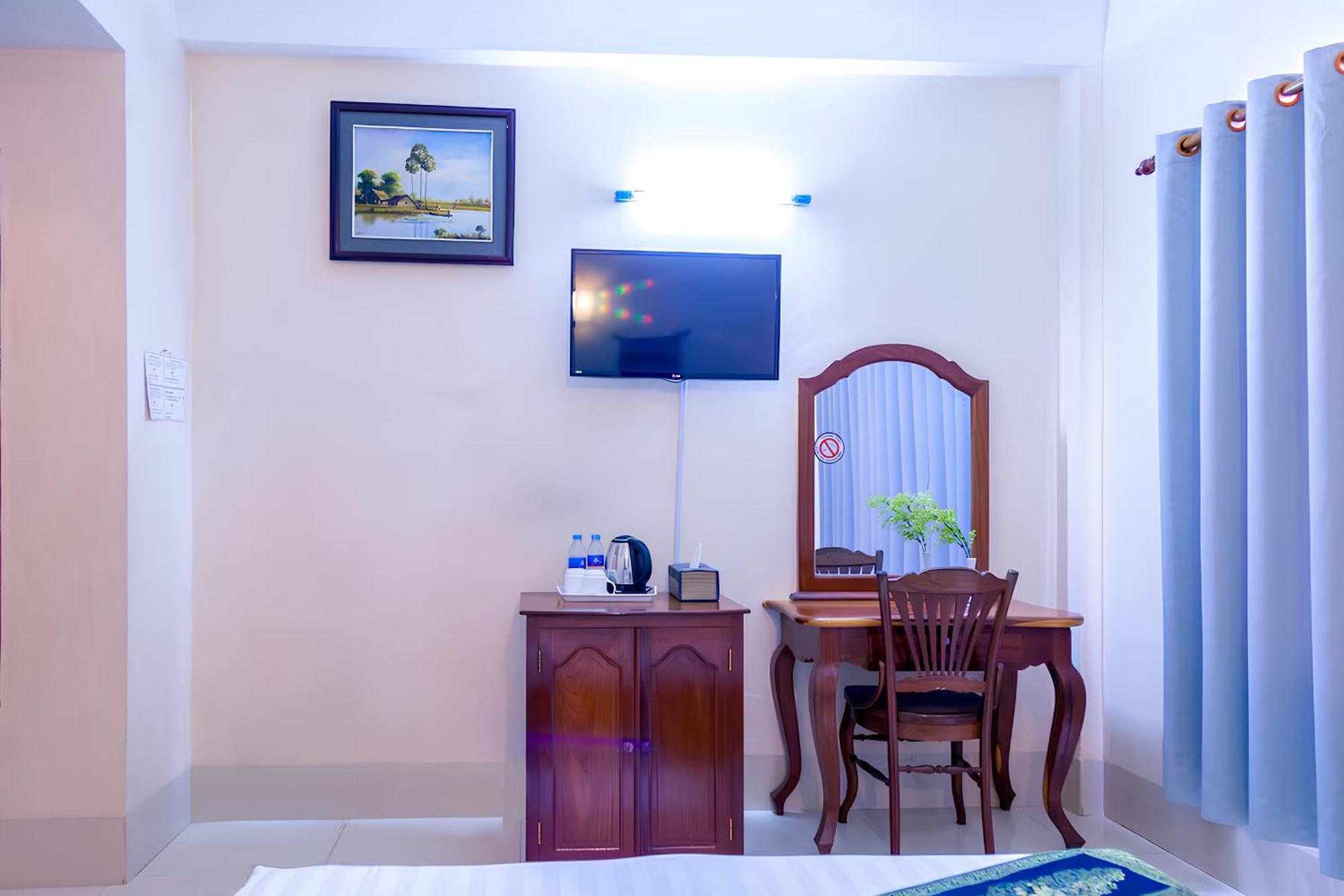 Siem Reap Riverside Hotel Exterior photo
